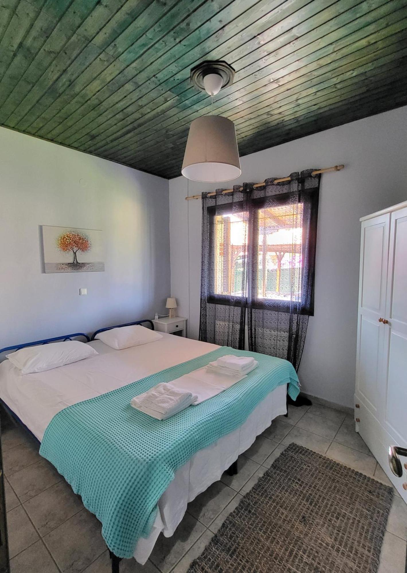 Villa Trifon By Rentalspro Services -Nea Potidea Halkidiki Exterior foto