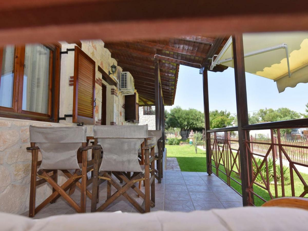 Villa Trifon By Rentalspro Services -Nea Potidea Halkidiki Exterior foto