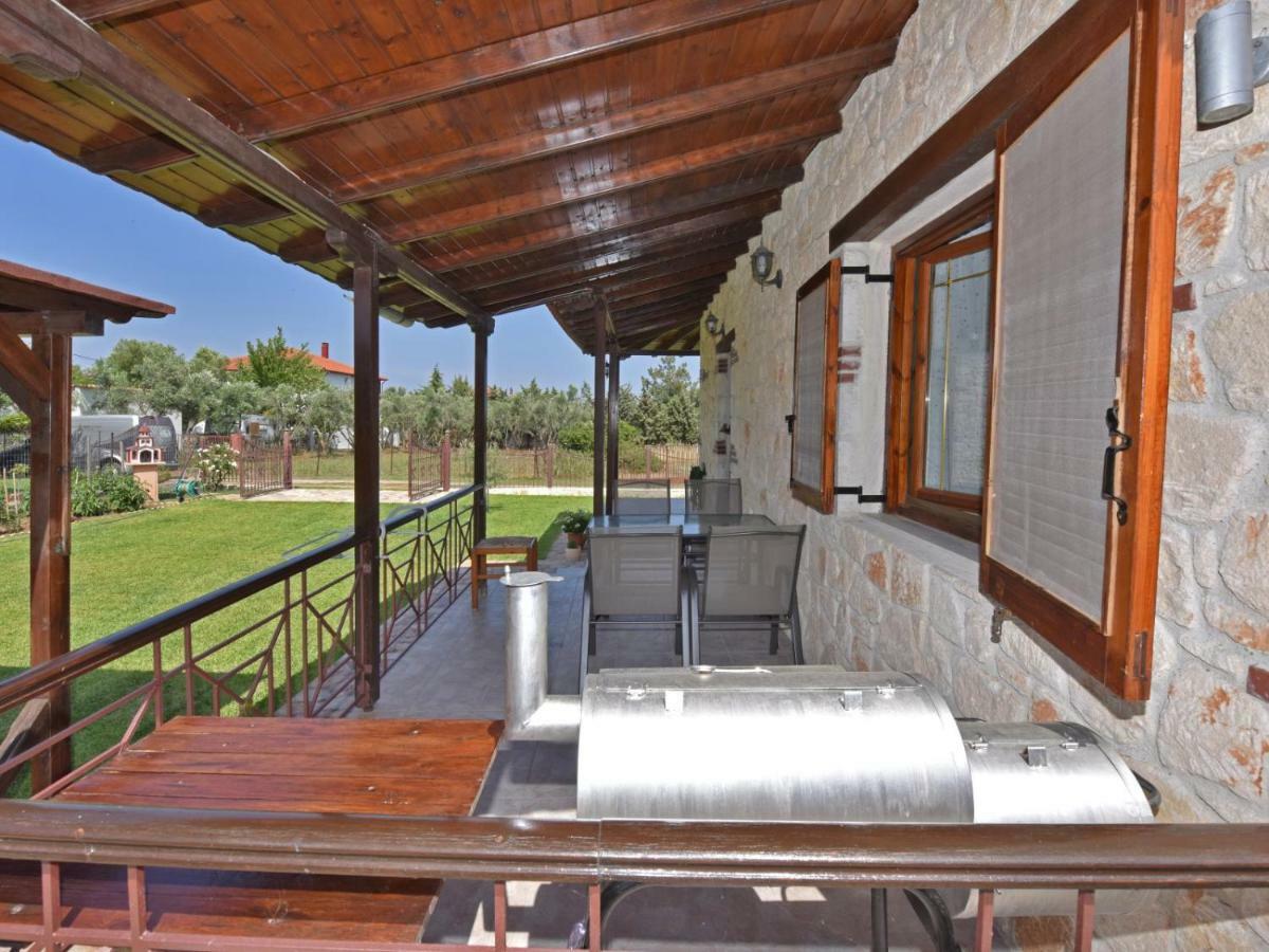 Villa Trifon By Rentalspro Services -Nea Potidea Halkidiki Exterior foto