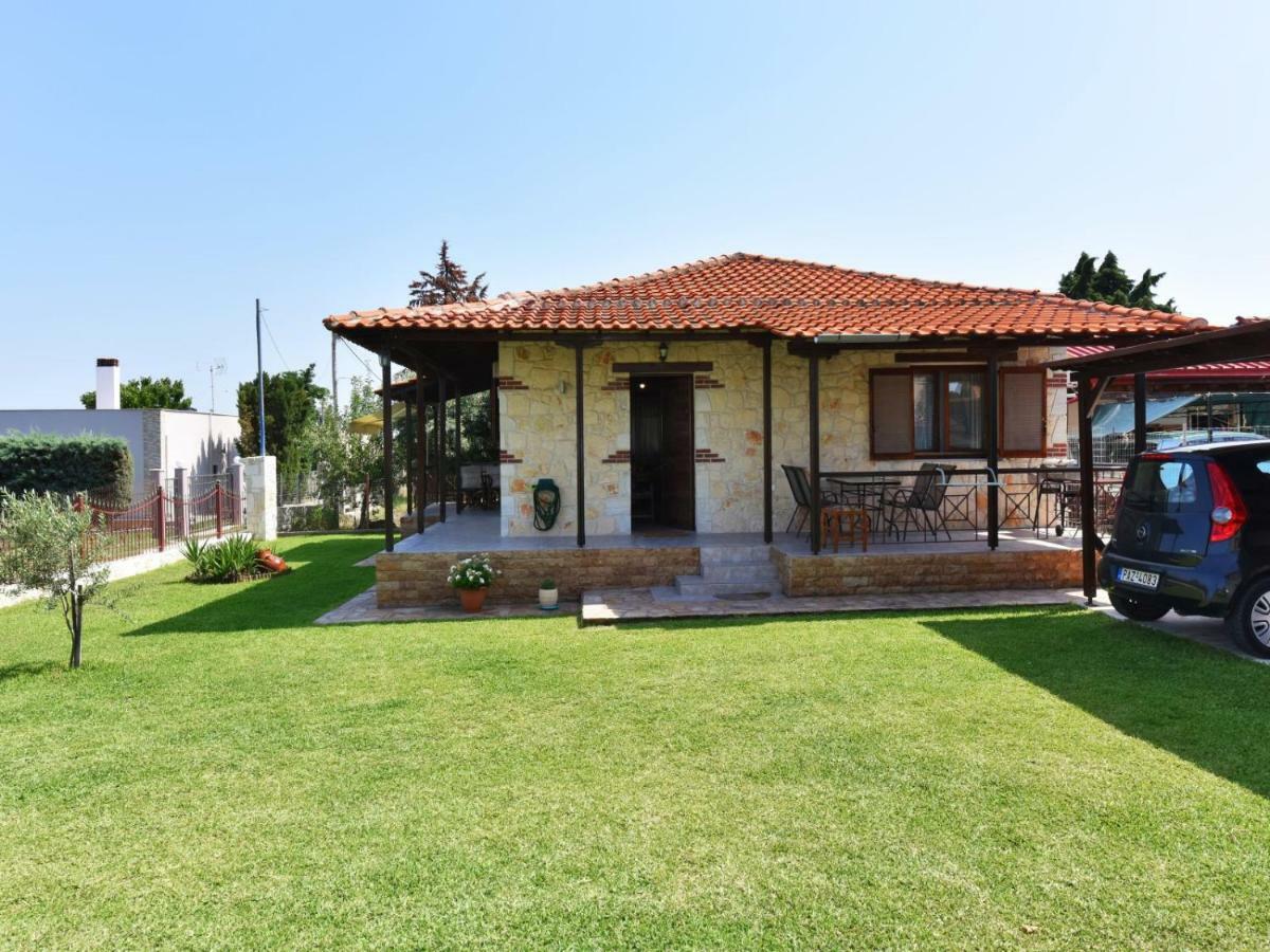 Villa Trifon By Rentalspro Services -Nea Potidea Halkidiki Exterior foto